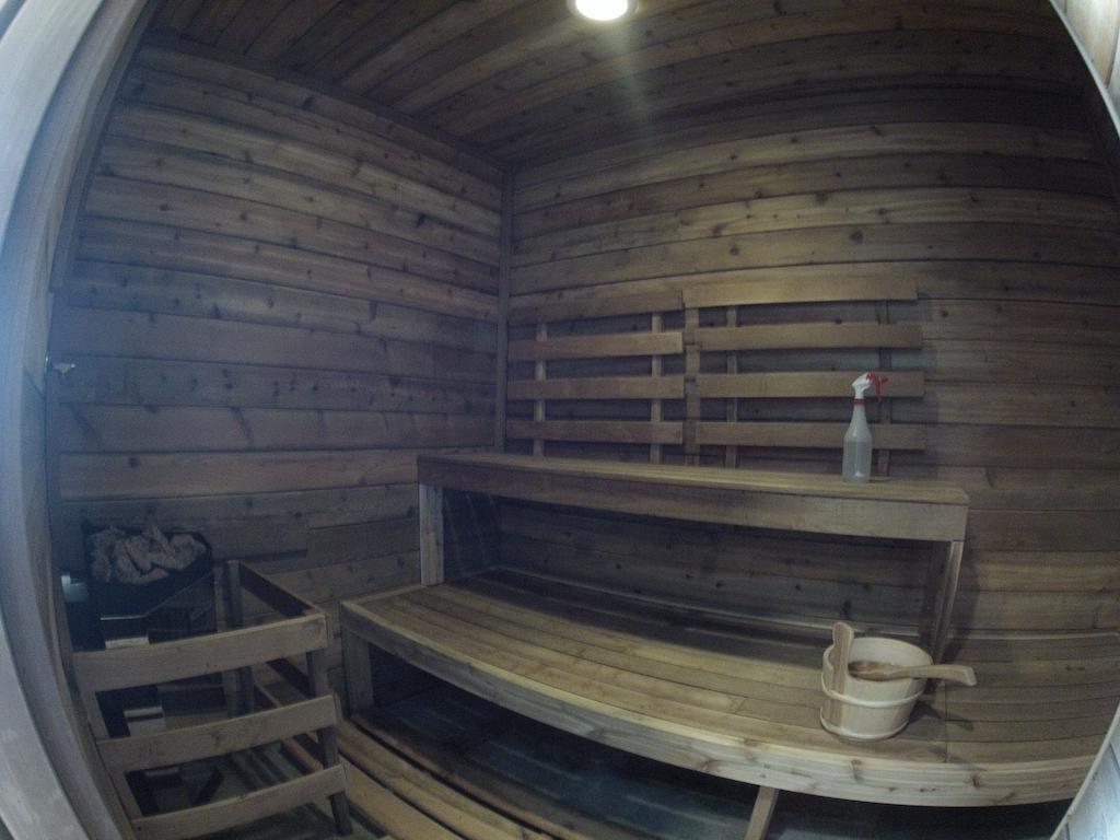 غولدن Vagabond Lodge At Kicking Horse المظهر الخارجي الصورة